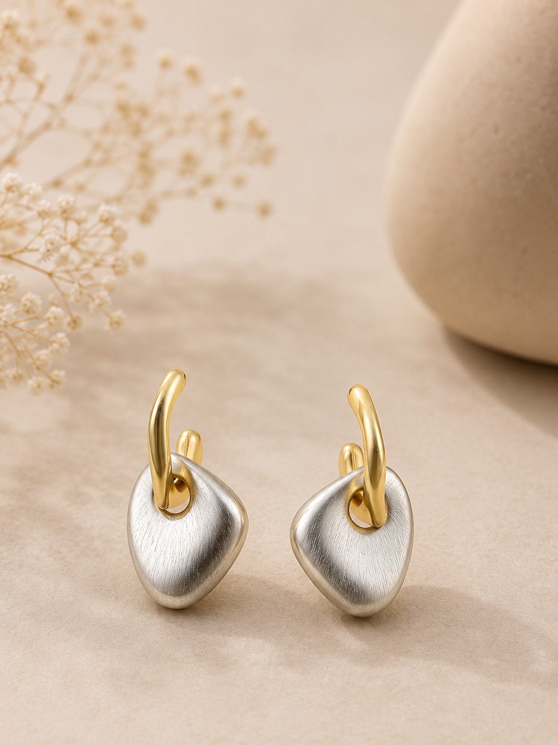 Anti Tarnish Earring -E0076