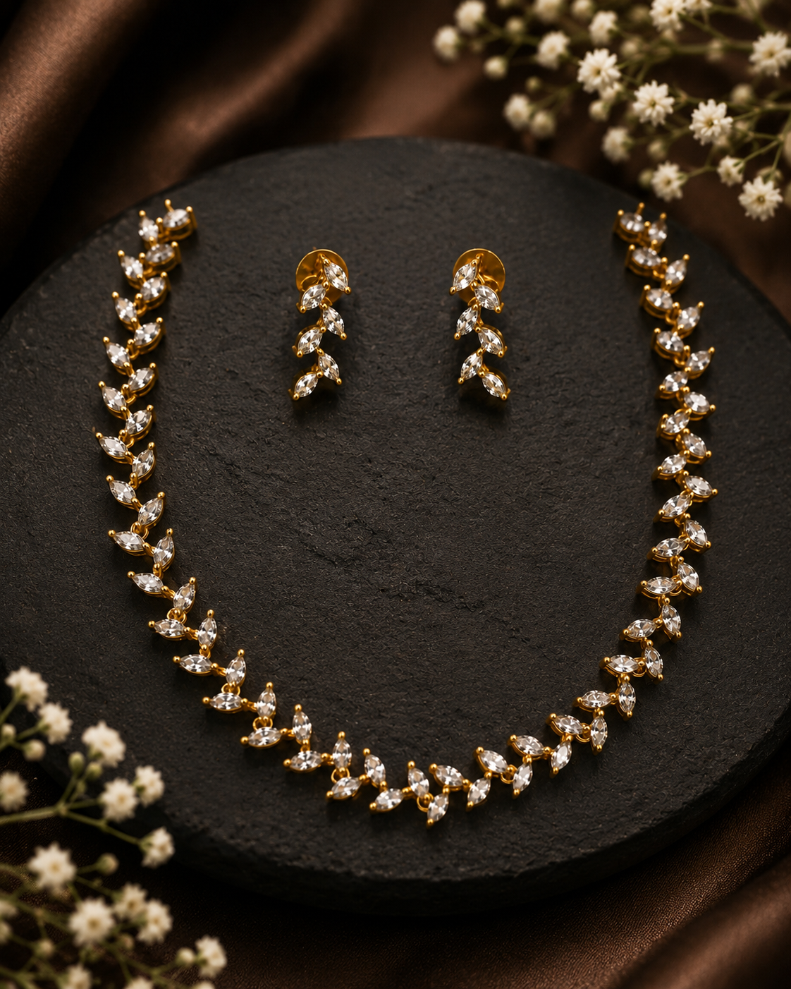 White Stone Neck Set - N0048